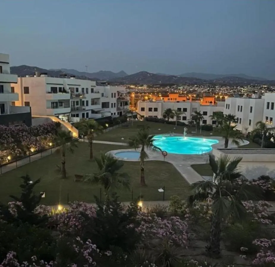 Apartamento Planta Baja En Torre Del Mar En Complejo Residencial Almijara Homes A 300 Metros De La Playa 0*,